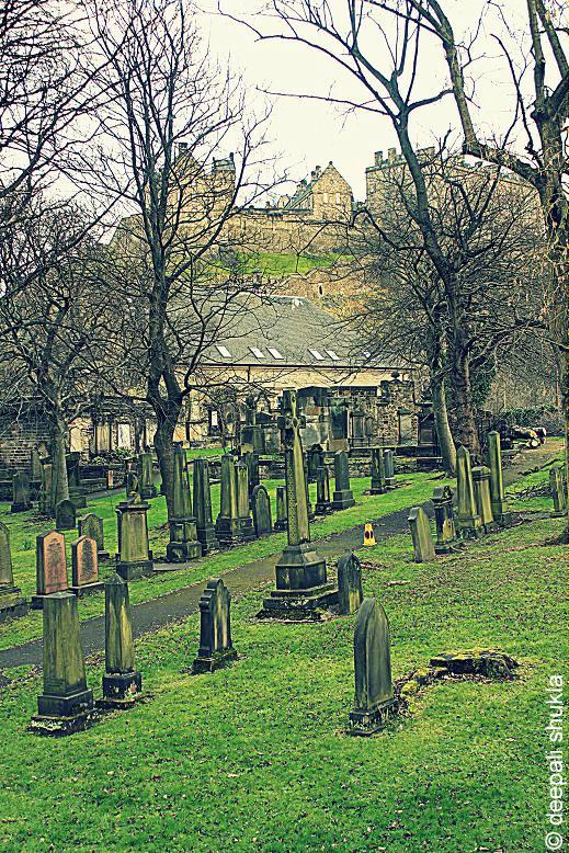 Edinburgh city graveyard